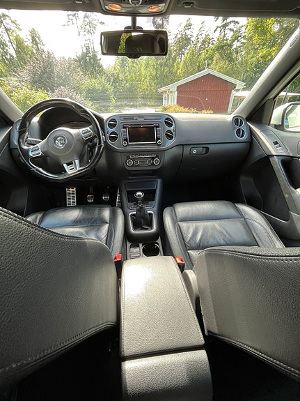 Volkswagen Tiguan 5 of 6