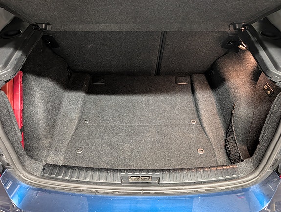 BMW 118d 14 of 23
