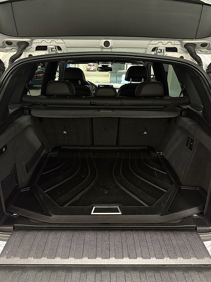 BMW X5 9 of 14