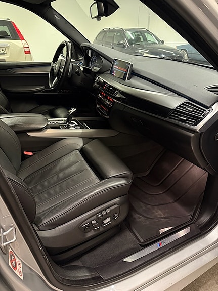 BMW X5 6 of 14