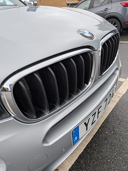 BMW X5 13 of 14