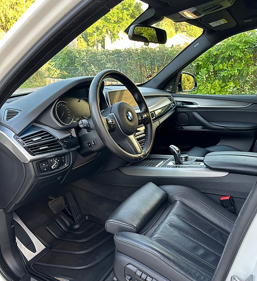 BMW X5 6 of 11