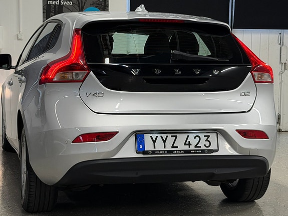 Volvo V40 7 of 25