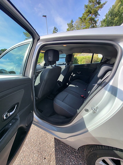 Renault Megane III 6 of 6