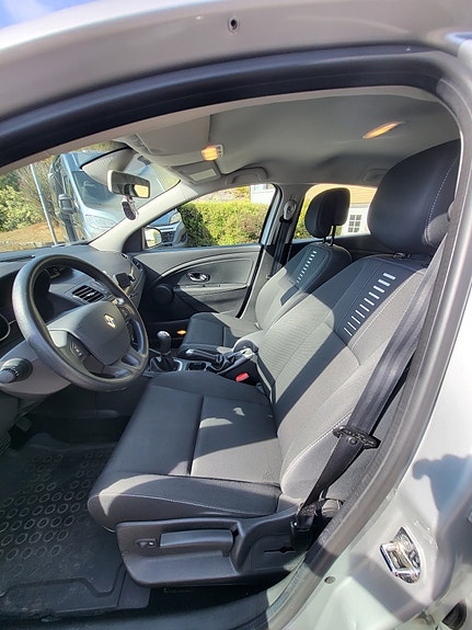 Renault Megane III 5 of 6