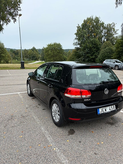 Volkswagen Golf VI 4 of 8