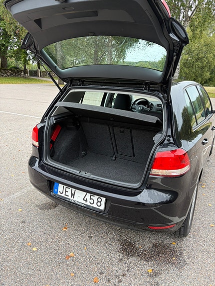 Volkswagen Golf VI 6 of 8