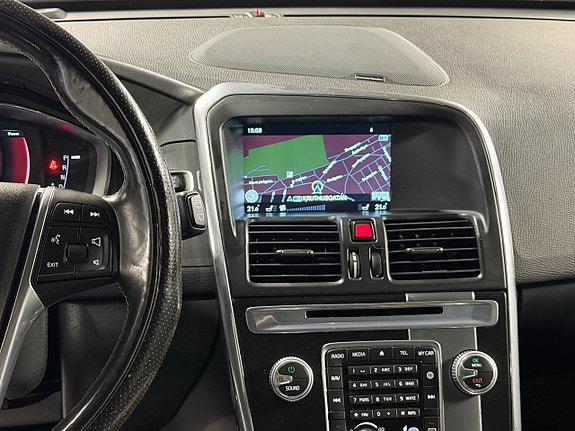 Volvo XC60 14 of 24