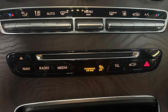 Mercedes-Benz GLC220 d 22 of 26