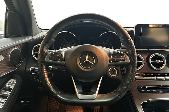 Mercedes-Benz GLC220 d 16 of 26