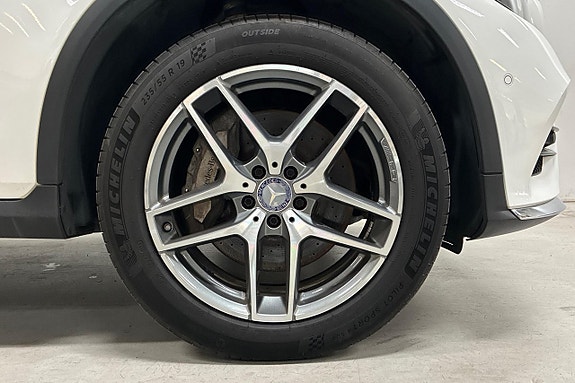 Mercedes-Benz GLC220 d 11 of 26