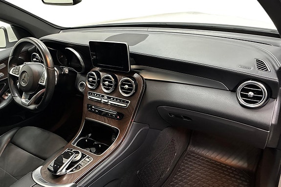 Mercedes-Benz GLC220 d 15 of 26