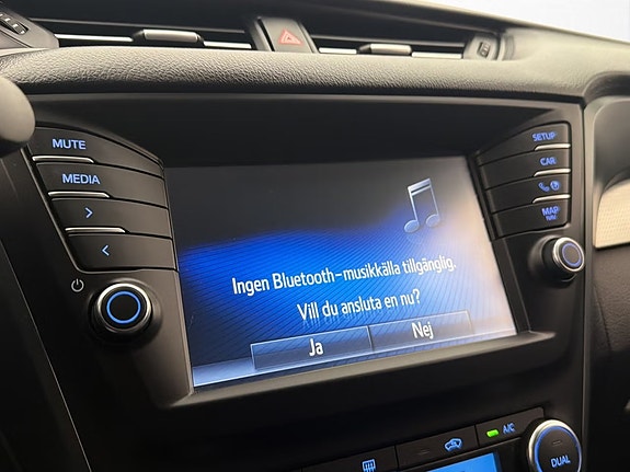 Toyota Avensis 11 of 12