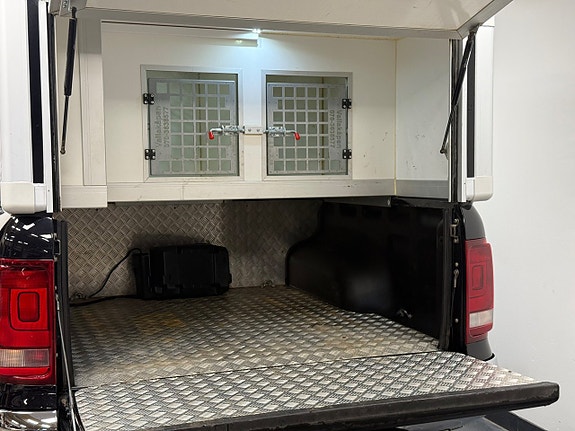 Volkswagen Amarok 6 of 24