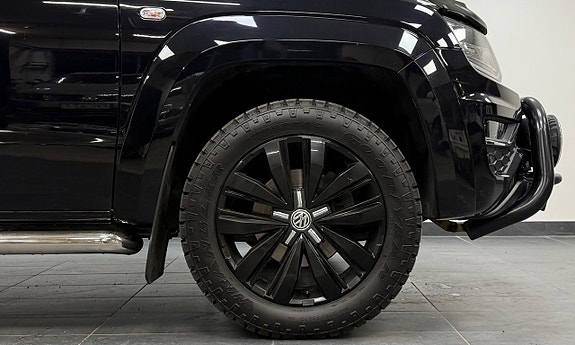 Volkswagen Amarok 10 of 24