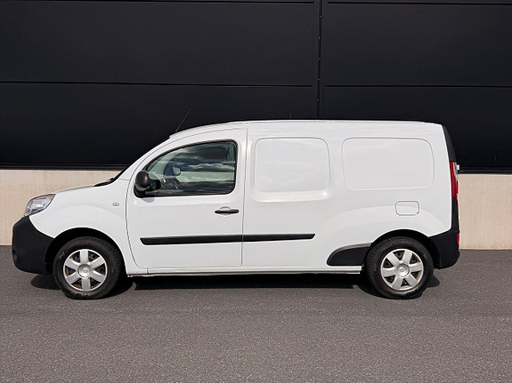 Nissan NV250 5 of 14