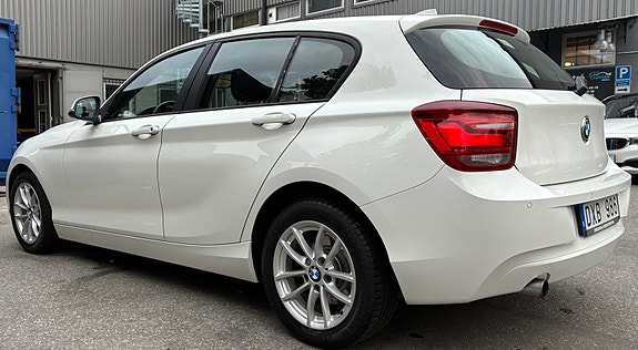 BMW 116i 5 of 9