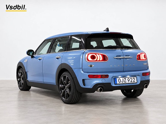 MINI Clubman Cooper SD 7 of 25