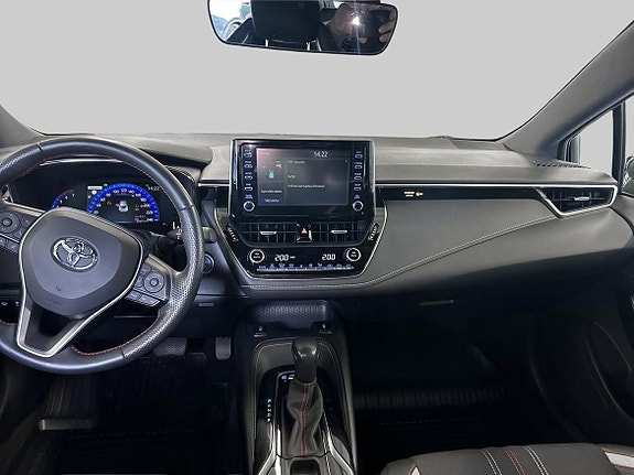 Toyota Corolla 12 of 19