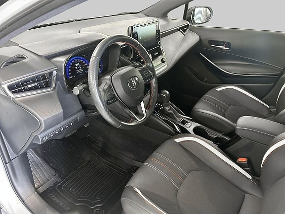 Toyota Corolla 14 of 19
