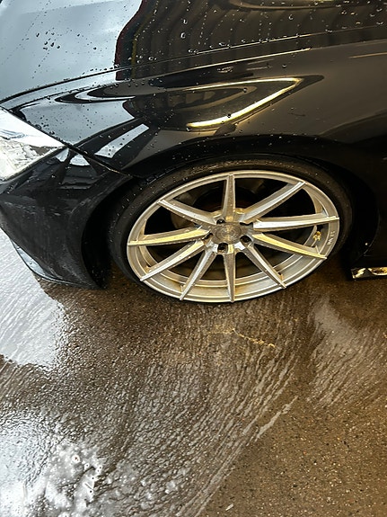 BMW 318d 6 of 9
