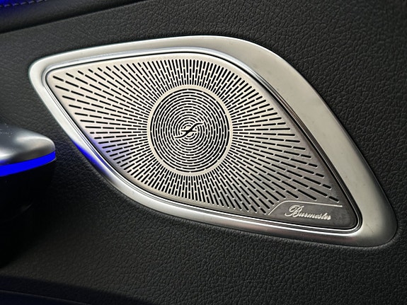 Mercedes-Benz EQE300 17 of 30