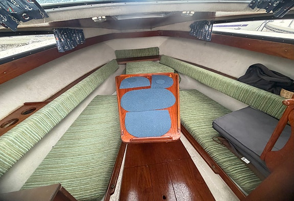 Fjord 21 weekender 1985 med nyare motor 16 of 23