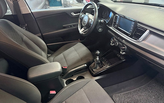 Kia Rio 4 of 4