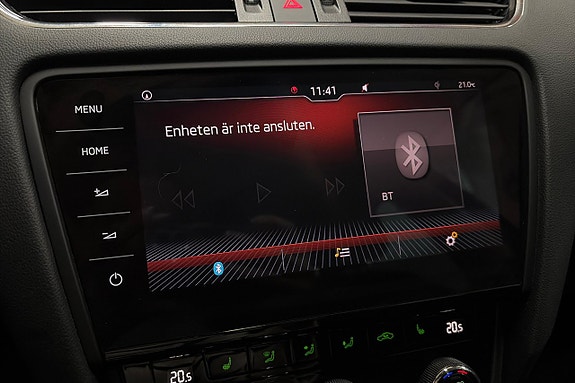 Skoda Octavia Scout 21 of 26