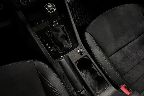 Skoda Octavia Scout 22 of 26