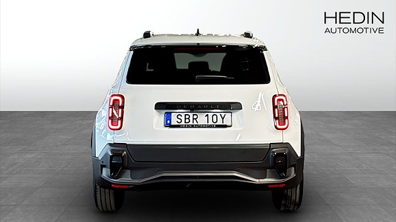 Renault 4 E-Tech 7 of 12