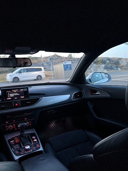 Audi A6 10 of 12