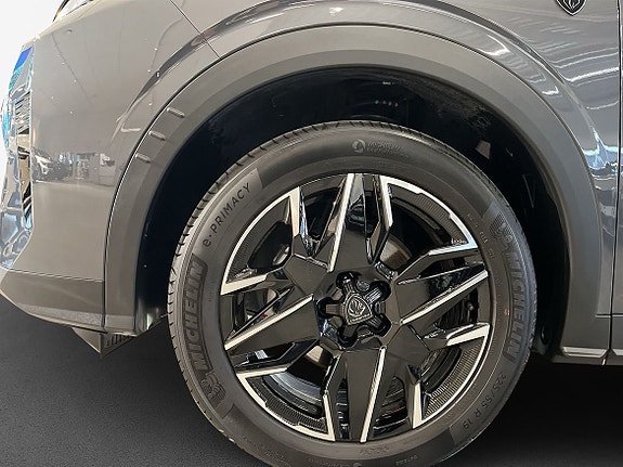 Peugeot 3008 5 of 10