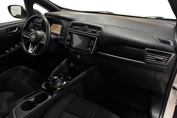 Nissan Leaf 15 of 28