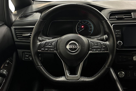 Nissan Leaf 16 of 28
