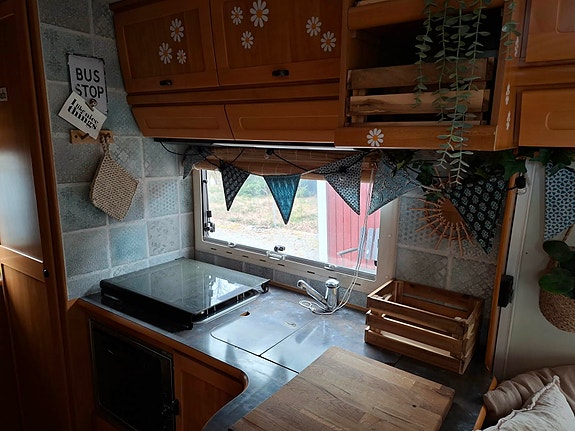 Hymer E610 2 of 13