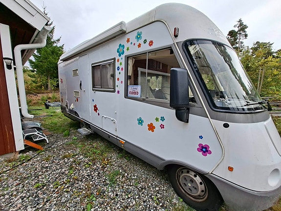 Hymer E610 8 of 13