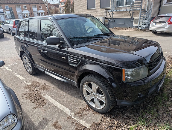 Land Rover Range Rover Sport 3 of 15