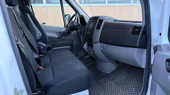 Mercedes-Benz Sprinter 516 11 of 15