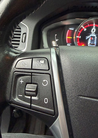 Volvo V60 15 of 15