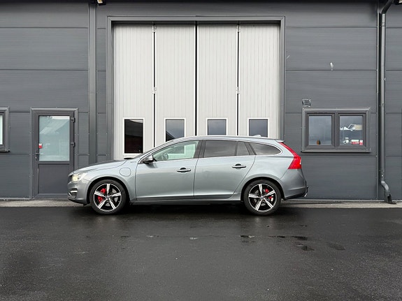 Volvo V60 7 of 15