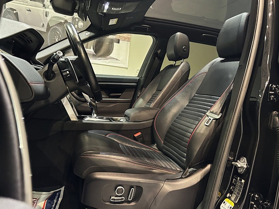 Land Rover Discovery Sport 14 of 30