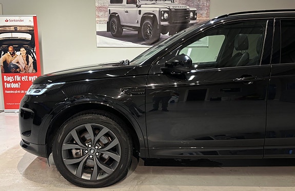 Land Rover Discovery Sport 8 of 30