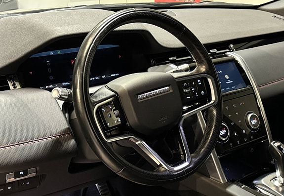 Land Rover Discovery Sport 16 of 30