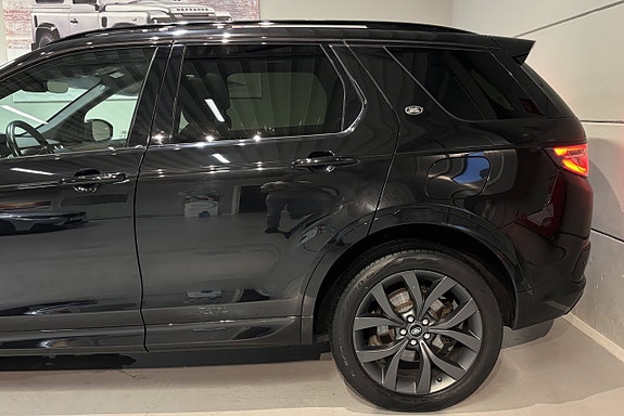 Land Rover Discovery Sport 9 of 30