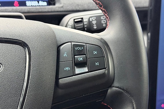 Ford Mustang Mach-E 23 of 30