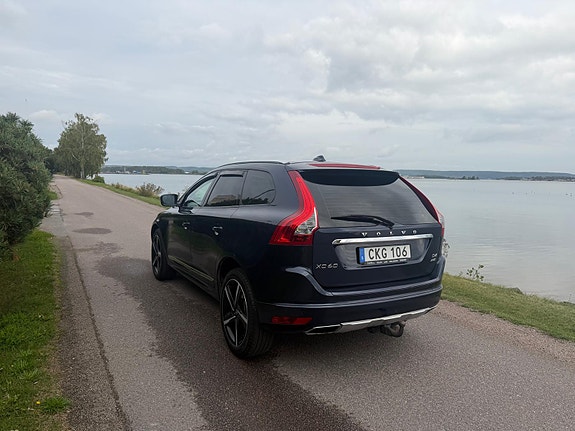 Volvo XC60 3 of 7