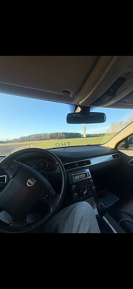 Volvo V70 5 of 7