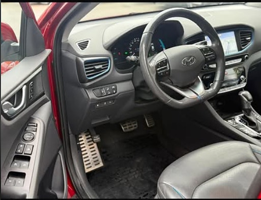Hyundai IONIQ 6 of 11