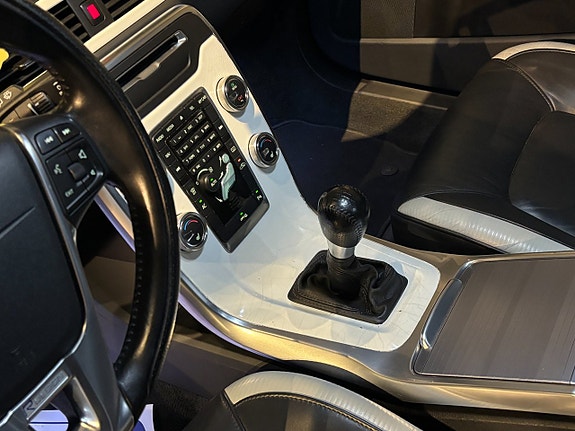 Volvo V70 20 of 30